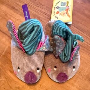 Moulin Roty Les Jolis Pas Beaux Baby Shoes/Slippers (NWT)